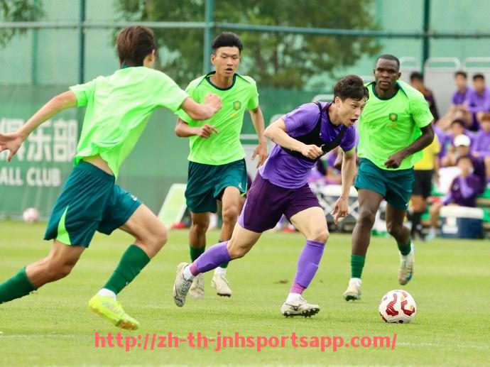 金年会app-历届英超联赛最佳球员评选标准及获奖名单