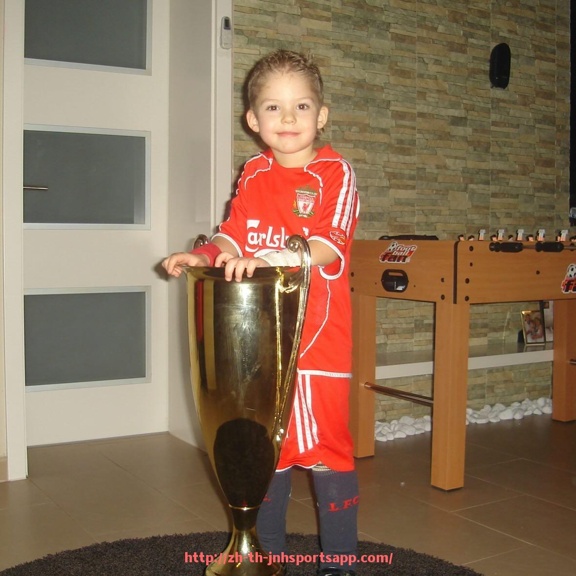 金年会app-新赛季西甲联赛直播平台更新及授权频道