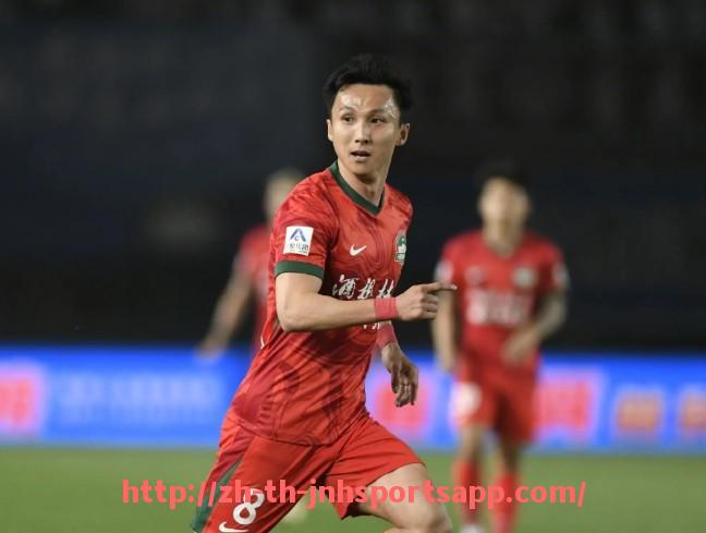 金年会app-世俱杯2023曼联最新转会动态及球队阵容调整详解