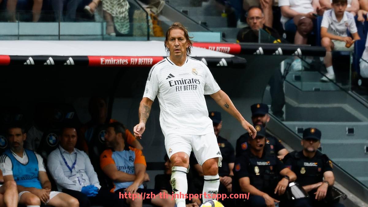 金年会app-法甲球队赛季表现评估报告：进攻、防守与关键战评比